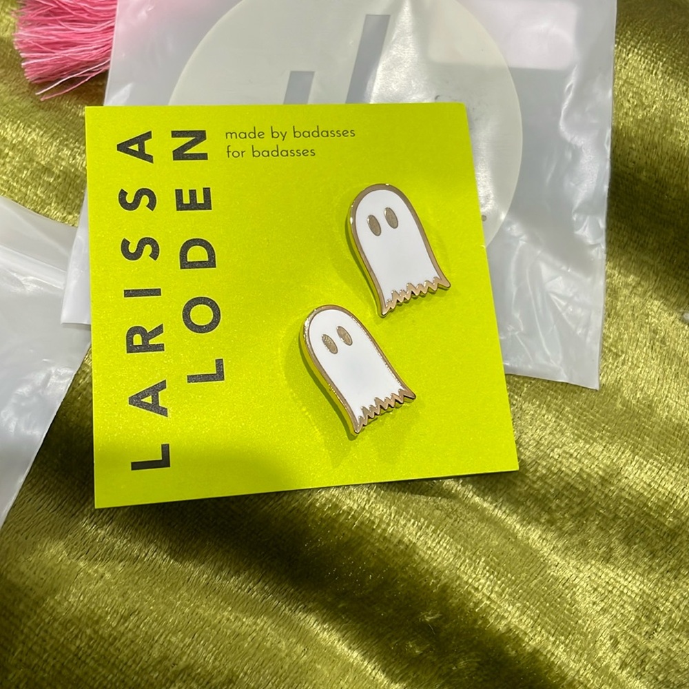 LARISSA LODEN Little Ghost Earrings